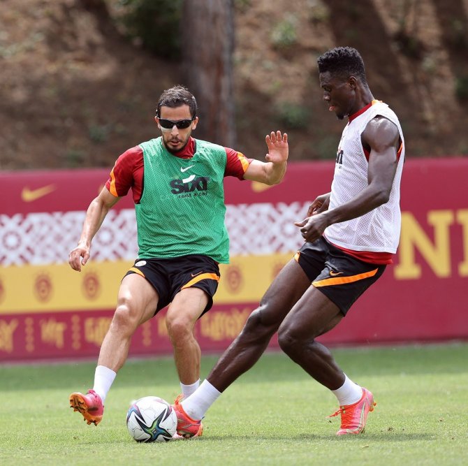 Galatasaray, St. Johnstone Maçı Hazırlıklarını Sürdürdü