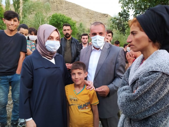 Ak Parti’li Usta: “Selde Ağır Hasar Alan Ve Yıkılan Evler Daha Güvenli Yerde Yapılacak”