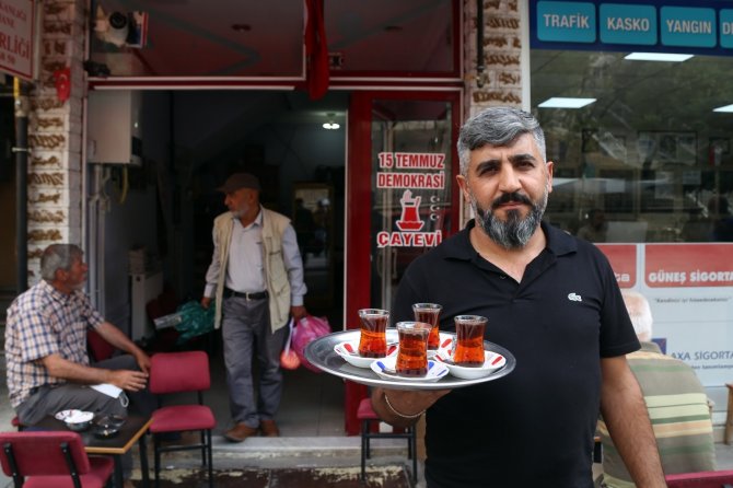 Bir Haftalık Kazancını Yangın Bölgesine Yollayacak