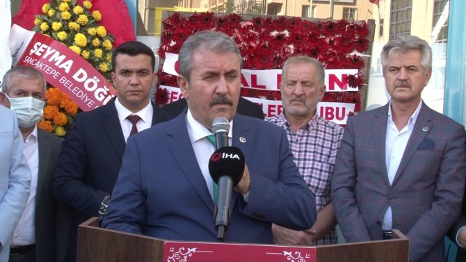 Bbp Genel Başkanı Destici, Alperen Ocakları İ̇stanbul İ̇l Başkanlığı Binasının Açılışını Gerçekleştirdi