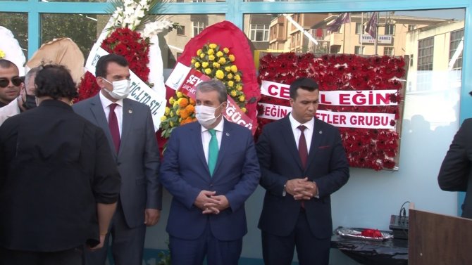 Bbp Genel Başkanı Destici, Alperen Ocakları İ̇stanbul İ̇l Başkanlığı Binasının Açılışını Gerçekleştirdi