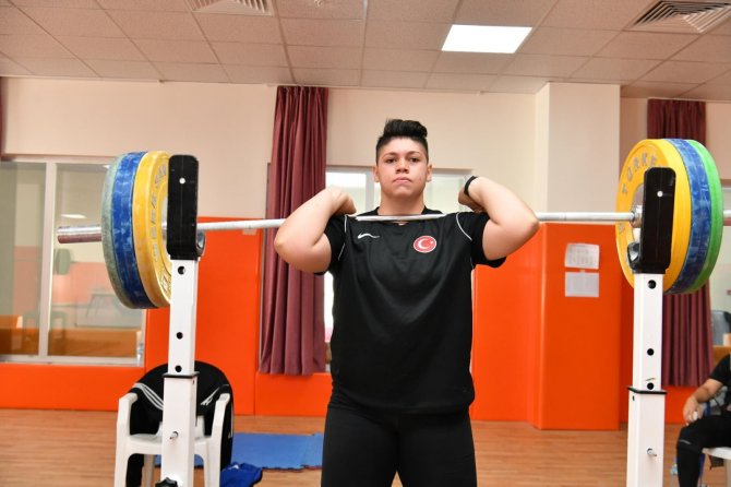 Milli Halterciler Davraz’da Kampa Girdi