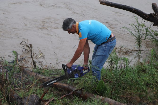 Sel Kimine Çile Kimine İse Fırsat Oldu