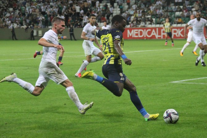 Giresunspor: 0 - Fenerbahçe: 2 (İ̇lk Yarı)