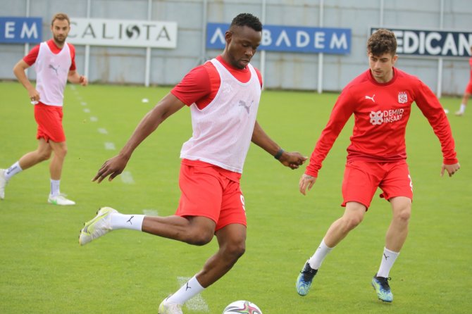 Sivasspor’da Neşeli Antrenman