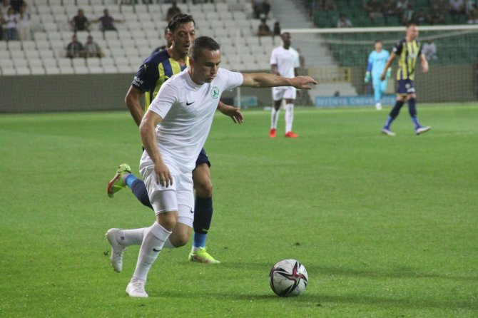 Giresunspor: 0 - Fenerbahçe: 2 (İ̇lk Yarı)
