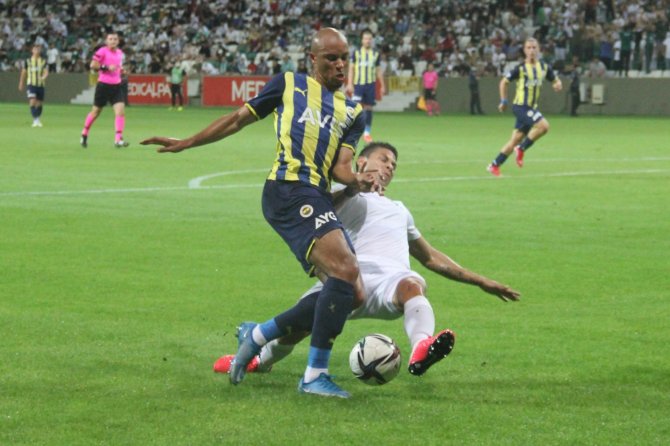 Giresunspor: 0 - Fenerbahçe: 2 (İ̇lk Yarı)