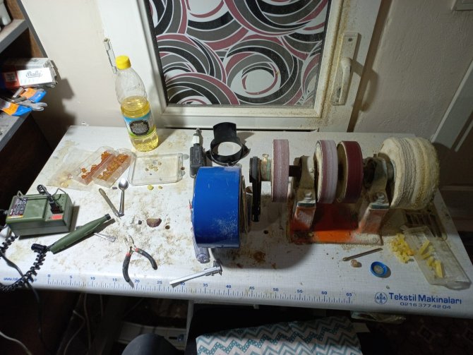 Ağırlığı 1 Gram Bile Gelmeyen Tespih Görenleri Şaşırtıyor