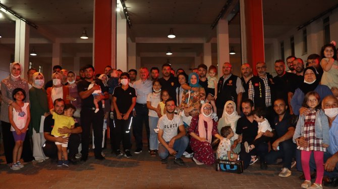 Kahraman İtfaiyeciler Evlerine Döndü