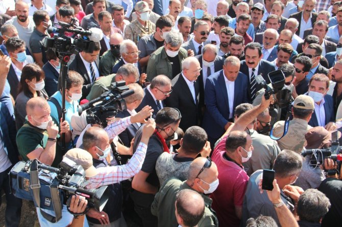 Chp Genel Başkanı Kılıçdaroğlu Van’daki Sel Bölgesinde