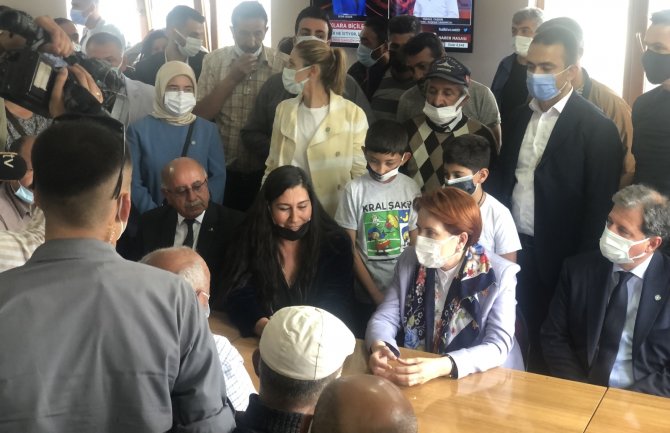 İ̇yi̇ Parti Genel Başkanı Akşener, Erzincan’da Esnaf Ziyareti Yaptı