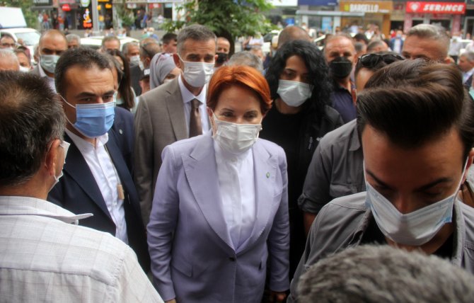 İ̇yi̇ Parti Genel Başkanı Akşener, Erzincan’da Esnaf Ziyareti Yaptı