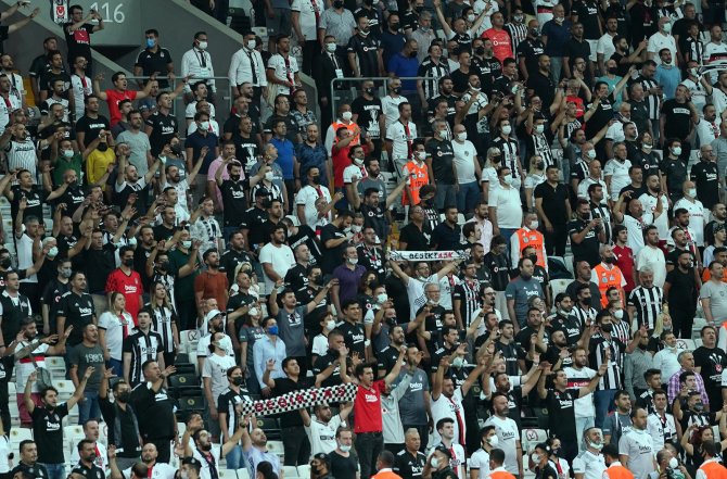 Beşiktaş, 526 Gün Sonra Taraftarıyla Buluştu