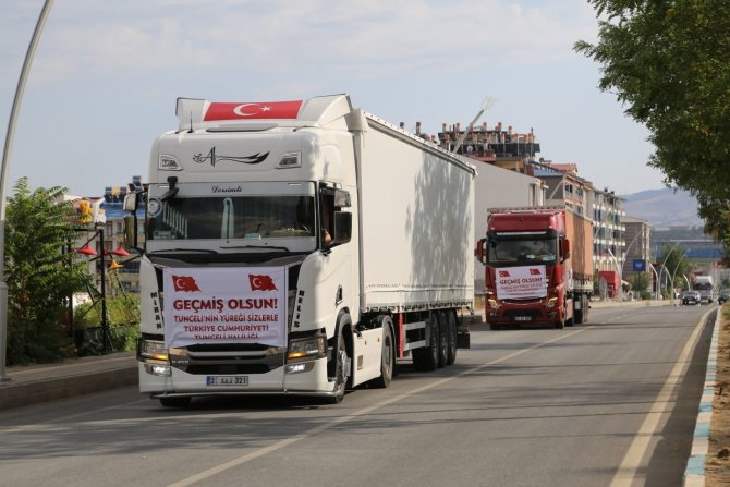 Tunceli’den Sel Bölgesine 3 Tır İçme Suyu