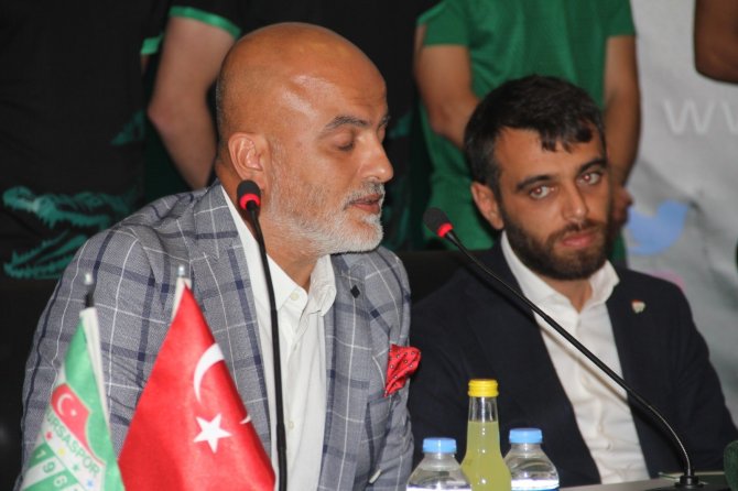 Bursaspor Yeni Transferleri İçin Toplu İmza Töreni Düzenledi