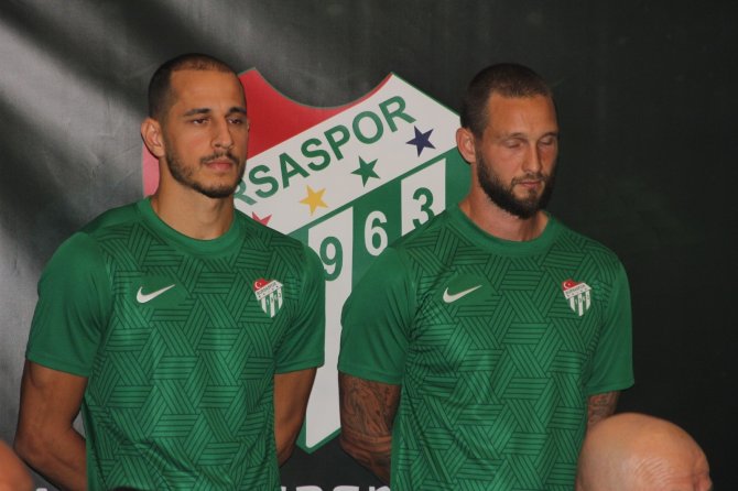 Bursaspor Yeni Transferleri İçin Toplu İmza Töreni Düzenledi