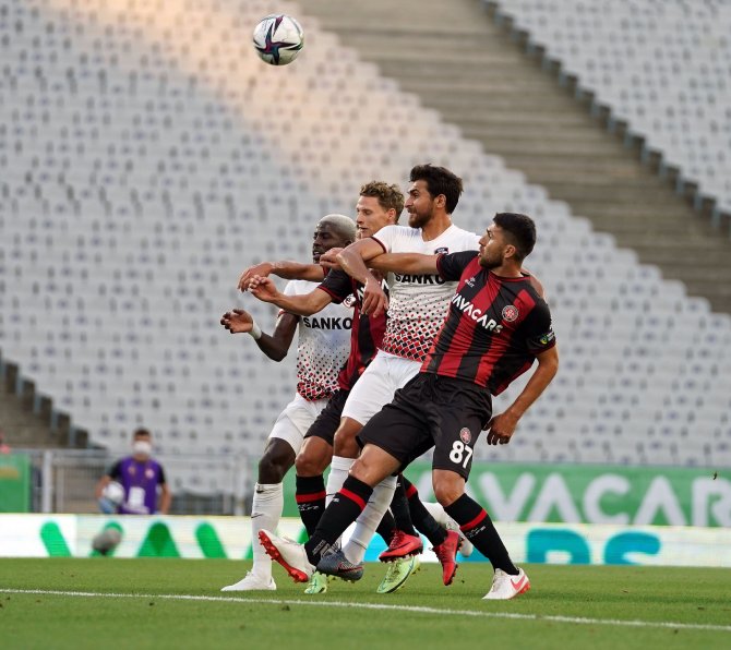 Süper Lig: Fatih Karagümrük: 2 - Gaziantep Fk: 1 (İ̇lk Yarı)