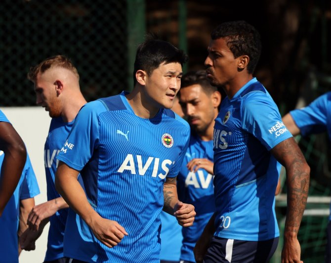 Min-jae Kim, Fenerbahçe Formasıyla İlk Antrenmanına Çıktı