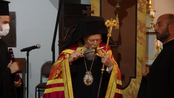 Fener Rum Patriği Bartholomeos Santa Maria İ̇talyan Katolik Kilisesi’nde Akşam Duasına Katıldı