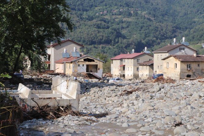 Babaçay Köyünde Büyük Yıkım: Çoğu Yok Oldu