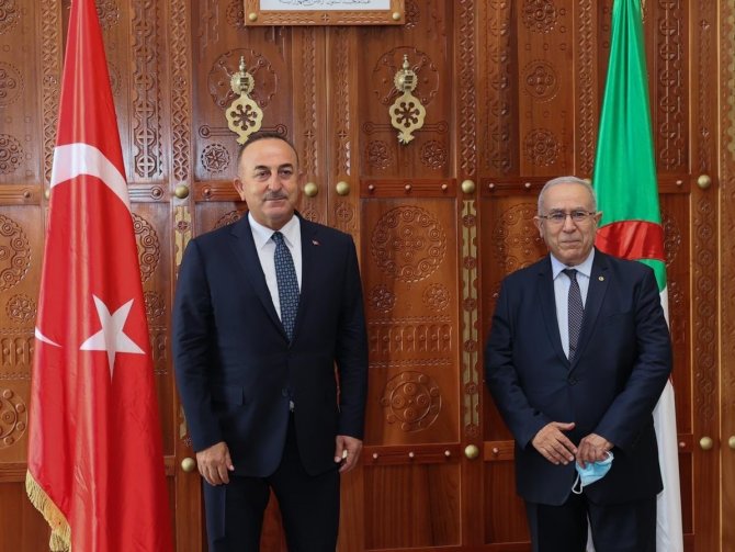 Bakan Çavuşoğlu: “Uluslararası Konularda Türkiye İle Cezayir’in Görüşleri Örtüşüyor”