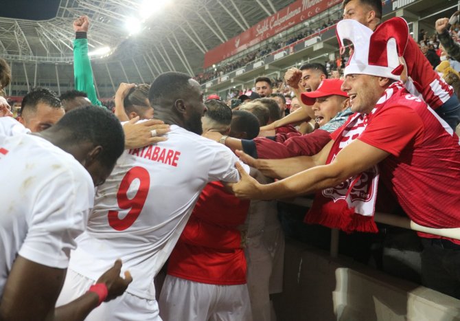 Sivasspor, Konyaspor’a Sahasında 10 Maçtır Yenilmiyor