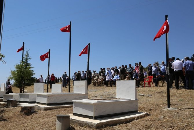 Tunceli’de Güneybaşı Köyü Şehitleri Anıldı