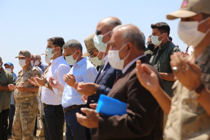 Tunceli’de Güneybaşı Köyü Şehitleri Anıldı