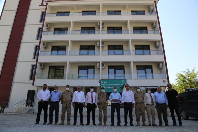 Tunceli’de Güneybaşı Köyü Şehitleri Anıldı