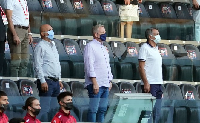 Süper Lig: Medipol Başakşehir: 0 - Aytemiz Alanyaspor: 1 (Maç Devam Ediyor)