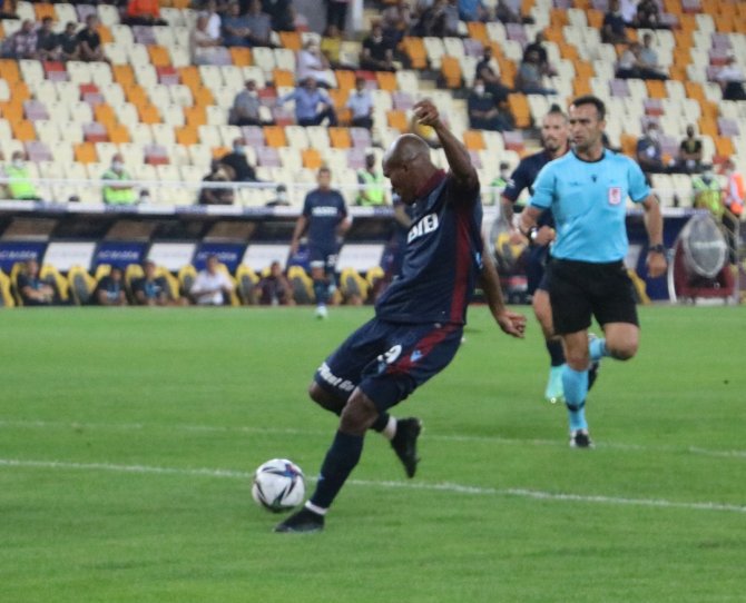 Süper Lig: Yeni Malatyaspor: 0 - Trabzonspor: 2 (Maç Devam Ediyor)