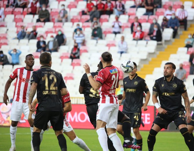 Süper Lig: Sivasspor: 0 - Konyaspor: 0 (Maç Devam Ediyor)