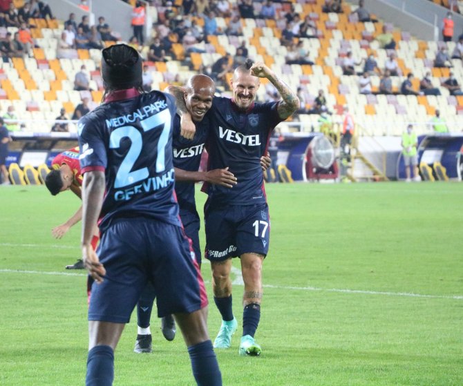 Süper Lig: Yeni Malatyaspor: 1 - Trabzonspor: 4 (İ̇lk Yarı)