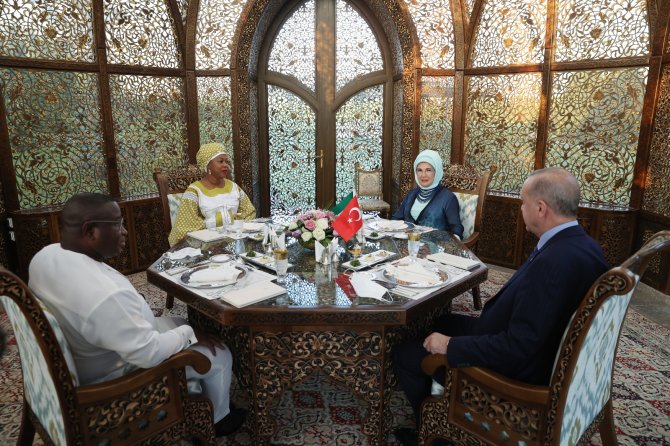 Cumhurbaşkanı Erdoğan, Sierra Leone Cumhurbaşkanı Bio İle Bir Araya Geldi