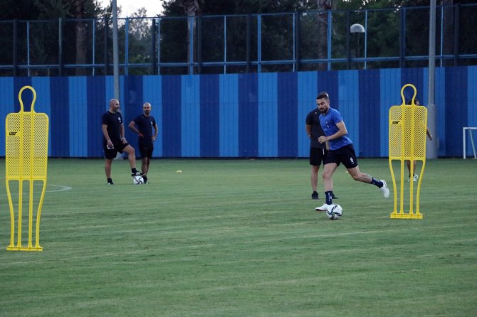 Adana Demirsporlu Futbolcular Takımlarına Güveniyor