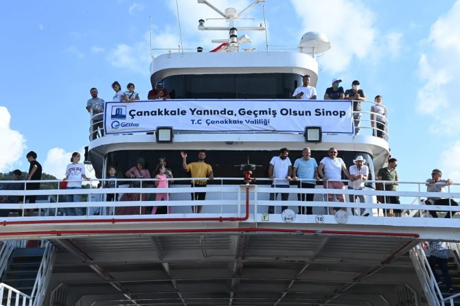 Karadeniz’deki Sel Felaketinde 578 Vatandaş İle 115 Araç Feribot İle Tahliye Edildi