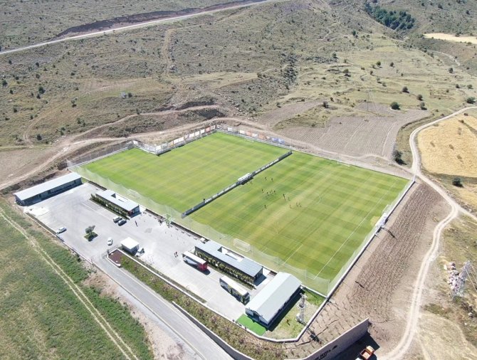 Irak A Milli Futbol Takımı, Erciyes’te Kampa Girdi