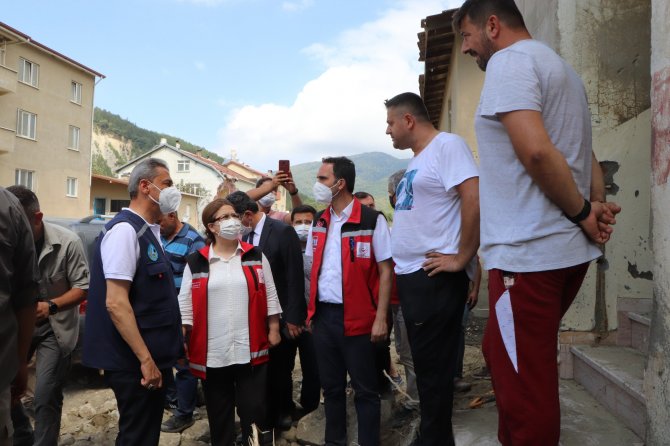 Bakan Yanık: "Sinop’a 13 Milyon Nakdi Yardım Gönderdik"