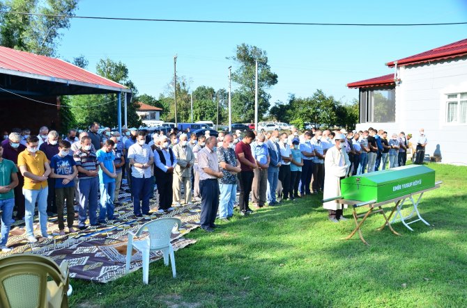 Evlenmeyi Reddedince Öldürülen 16 Yaşındaki Kız Defnedildi