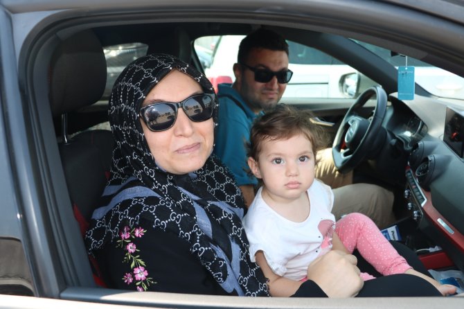 Gurbetçiler Hüzünlü Dönüş Yolunda Bagajlarını Doldurdu