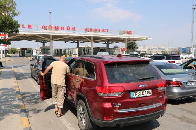 Gurbetçiler Hüzünlü Dönüş Yolunda Bagajlarını Doldurdu