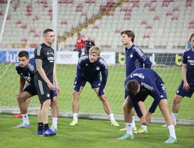 Kopenhag, Sivasspor Maçı Hazırlıklarını Sivas’ta Sürdürdü
