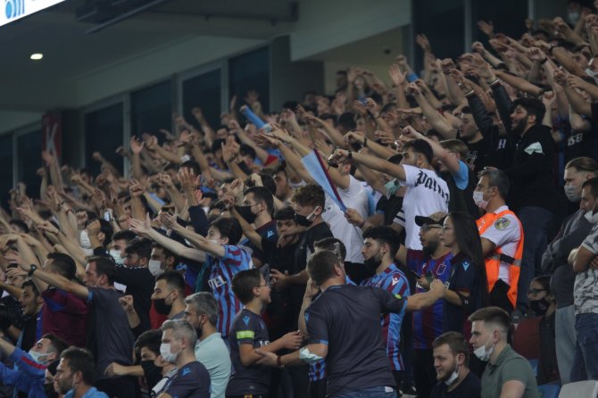 Uefa Konferans Ligi: Trabzonspor: 0 - As Roma: 0 (İ̇lk Yarı)
