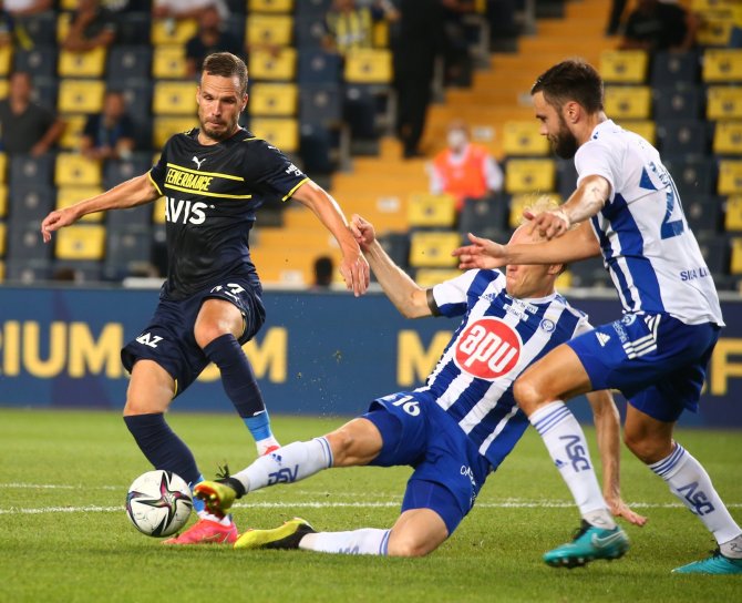 Uefa Avrupa Ligi: Fenerbahçe: 0 - Helsinki: 0 (İ̇lk Yarı)