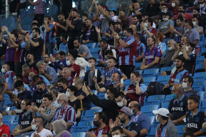 Uefa Konferans Ligi: Trabzonspor: 0 - As Roma: 0 (İ̇lk Yarı)