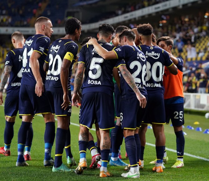Fenerbahçe Avantajı Elde Etti