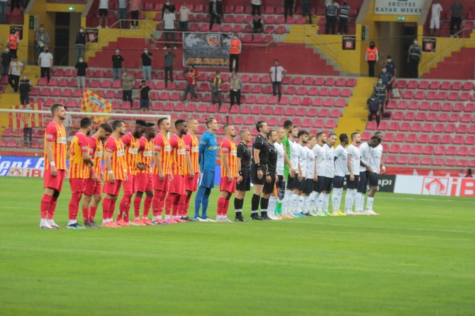 Süper Lig: Kayserispor: 1 - Adana Demirspor: 0 (Maç Devam Ediyor)