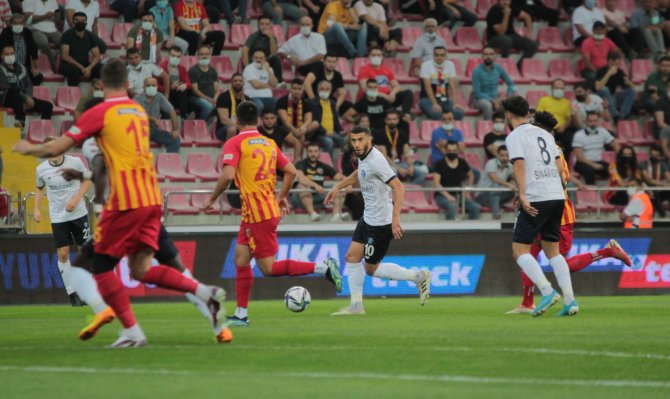 Süper Lig: Kayserispor: 1 - Adana Demirspor: 0 (Maç Devam Ediyor)