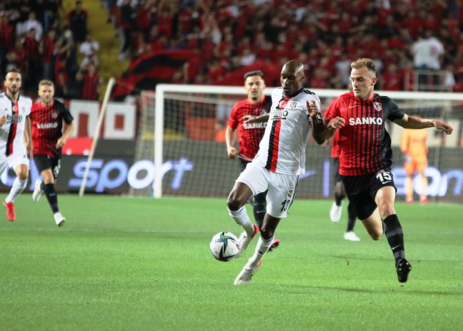 Süper Lig: Gaziantep Fk: 0 - Beşiktaş: 0 (Maç Devam Ediyor)