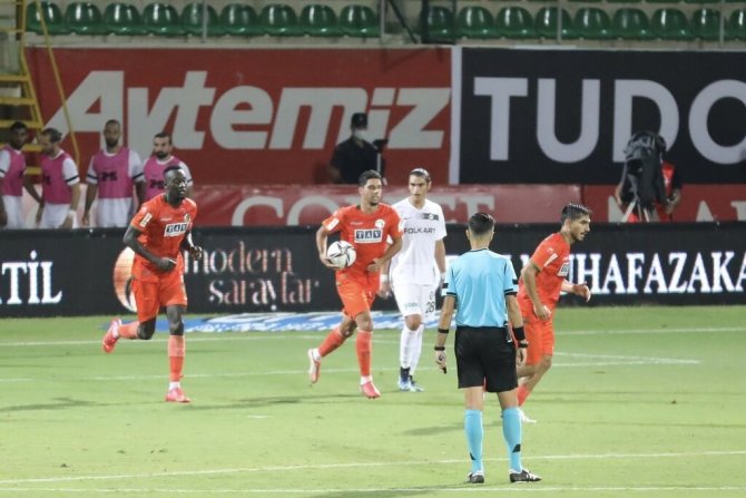 Süper Lig: Alanyaspor: 1 - Altay: 4 (Maç Sonucu)
